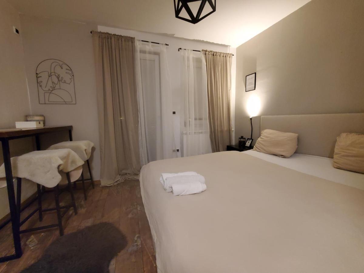 Sleep And Drive Cosy Apartment Sarajevo Exterior photo